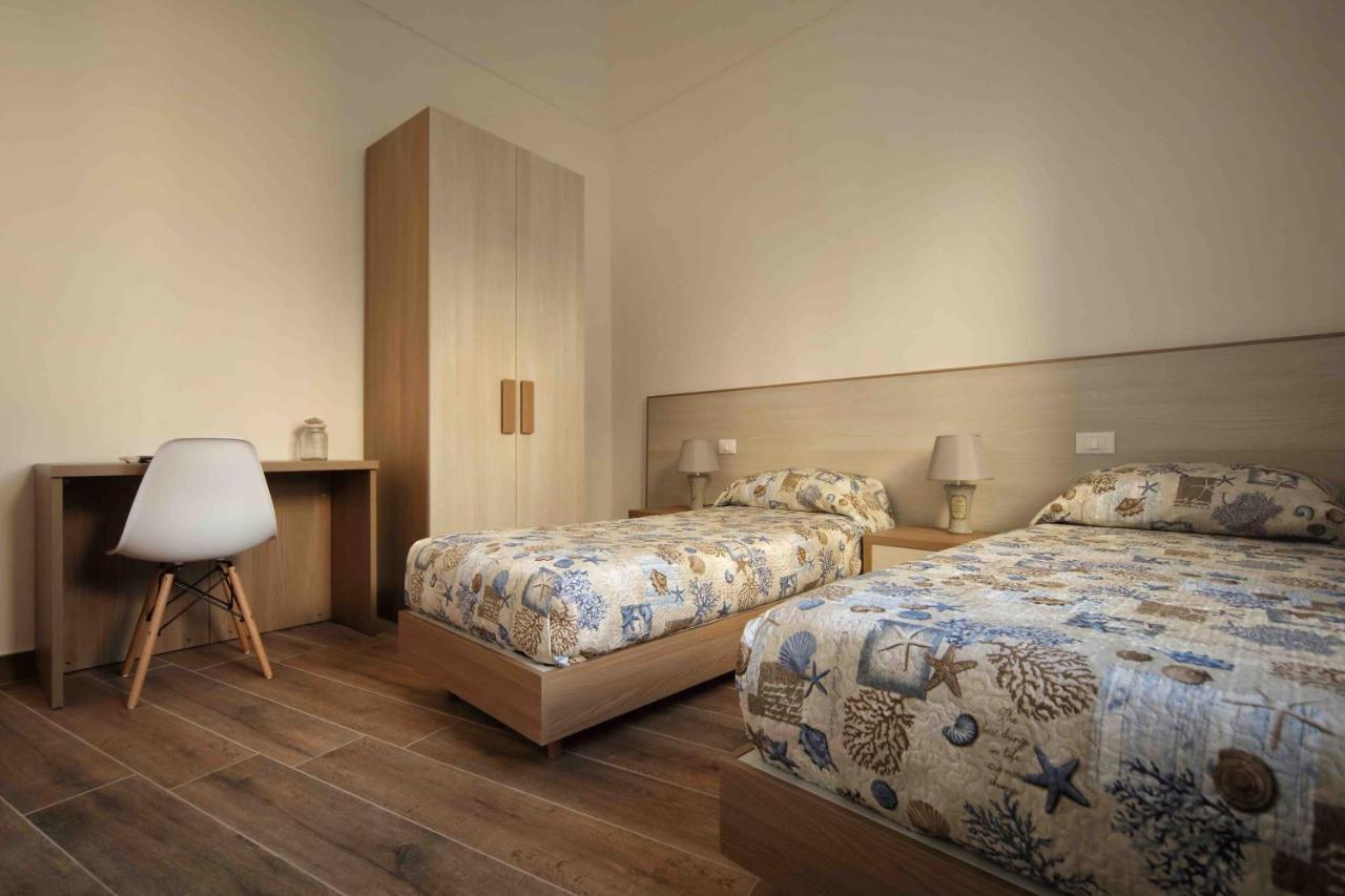 Madrice 66 Central Rooms Фавиняна Екстериор снимка